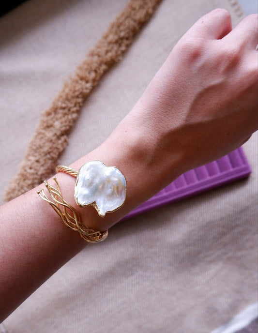 Barok İnci - Süpürge Bileklik